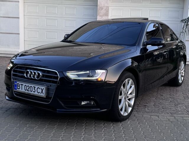 Чорний Ауді А4, об'ємом двигуна 2 л та пробігом 200 тис. км за 11700 $, фото 1 на Automoto.ua