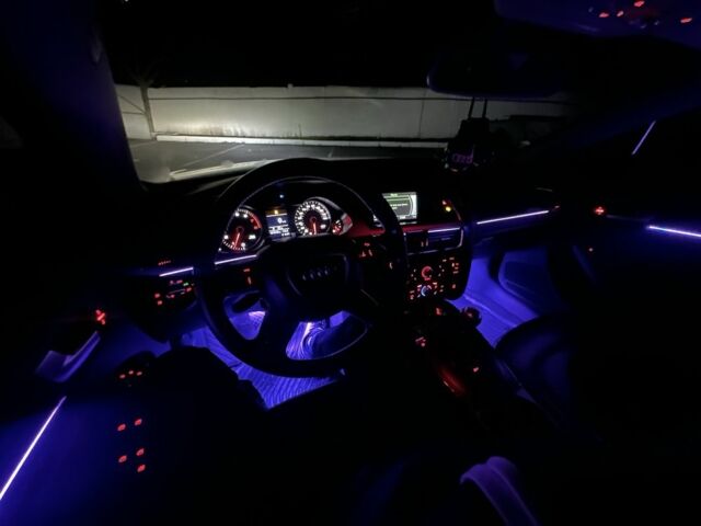 Чорний Ауді А4, об'ємом двигуна 2 л та пробігом 167 тис. км за 11700 $, фото 18 на Automoto.ua