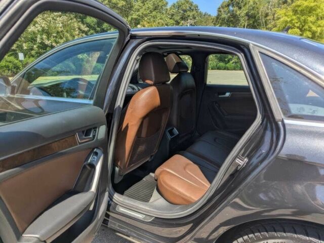 Черный Ауди А4, объемом двигателя 2 л и пробегом 82 тыс. км за 3750 $, фото 11 на Automoto.ua