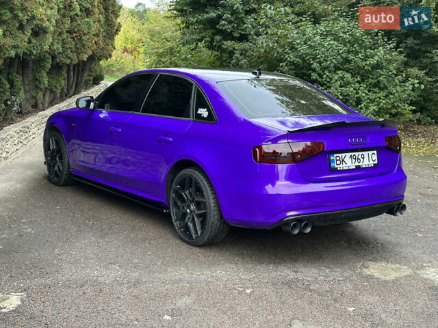 Ауди А4 2013 в Ровно на Automoto.ua Черный Ауди А4, объемом двигателя 1.98 л и пробегом 138 тыс. км за 11000 $, фото 6 на Automoto.ua