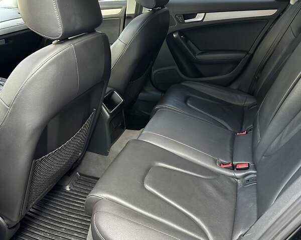 Чорний Ауді А4, об'ємом двигуна 2 л та пробігом 135 тис. км за 14500 $, фото 7 на Automoto.ua