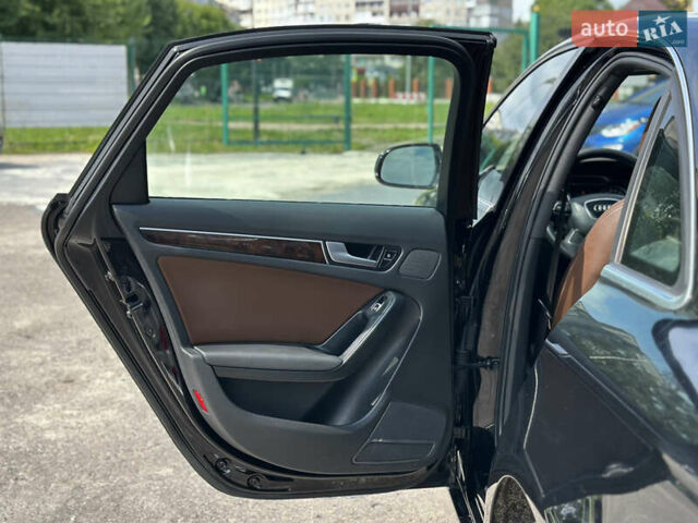 Чорний Ауді А4, об'ємом двигуна 1.98 л та пробігом 222 тис. км за 12500 $, фото 58 на Automoto.ua
