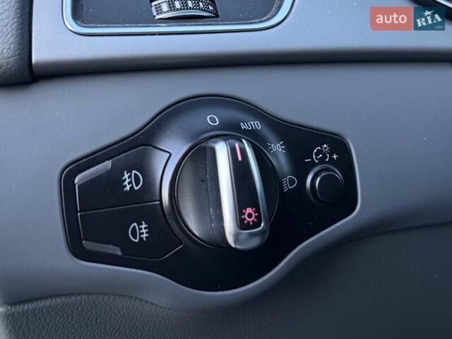 Ауди А4 2013 в Одессе на Automoto.ua Черный Ауди А4, объемом двигателя 1.98 л и пробегом 200 тыс. км за 11700 $, фото 22 на Automoto.ua