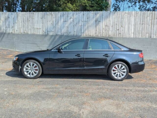 Чорний Ауді А4, об'ємом двигуна 2 л та пробігом 88 тис. км за 4500 $, фото 3 на Automoto.ua