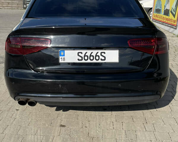 Черный Ауди А4, объемом двигателя 2 л и пробегом 236 тыс. км за 11800 $, фото 6 на Automoto.ua