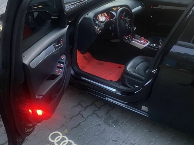 Чорний Ауді А4, об'ємом двигуна 2 л та пробігом 156 тис. км за 12999 $, фото 6 на Automoto.ua