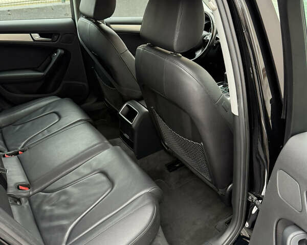 Чорний Ауді А4, об'ємом двигуна 1.98 л та пробігом 203 тис. км за 11000 $, фото 10 на Automoto.ua