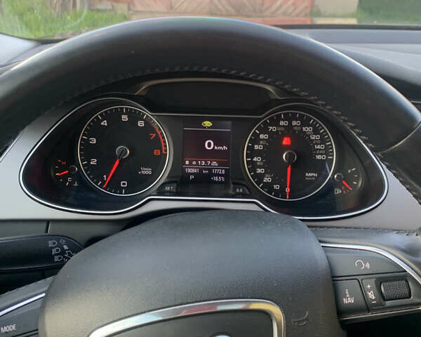 Чорний Ауді А4, об'ємом двигуна 1.98 л та пробігом 190 тис. км за 13000 $, фото 19 на Automoto.ua