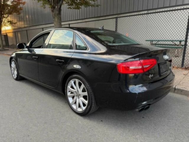 Черный Ауди А4, объемом двигателя 2 л и пробегом 89 тыс. км за 16000 $, фото 4 на Automoto.ua