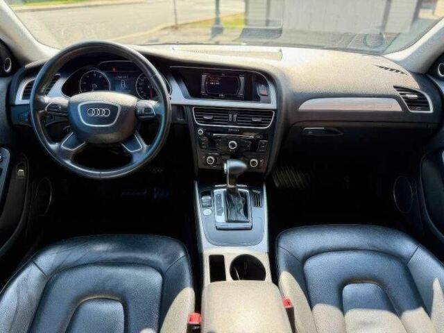 Черный Ауди А4, объемом двигателя 2 л и пробегом 132 тыс. км за 3500 $, фото 14 на Automoto.ua