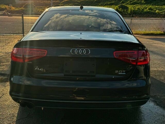 Черный Ауди А4, объемом двигателя 2 л и пробегом 90 тыс. км за 3700 $, фото 4 на Automoto.ua