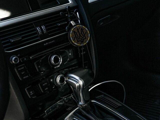 Чорний Ауді А4, об'ємом двигуна 2 л та пробігом 270 тис. км за 12000 $, фото 3 на Automoto.ua