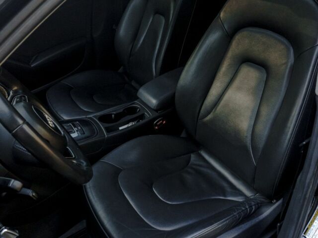 Чорний Ауді А4, об'ємом двигуна 2 л та пробігом 270 тис. км за 12000 $, фото 4 на Automoto.ua