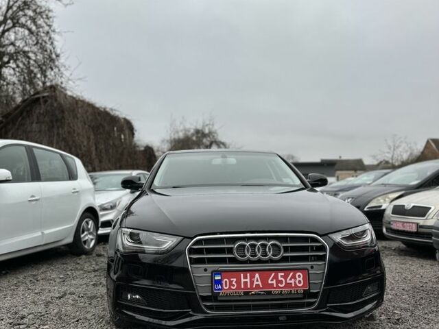 Черный Ауди А4, объемом двигателя 2 л и пробегом 140 тыс. км за 12300 $, фото 2 на Automoto.ua