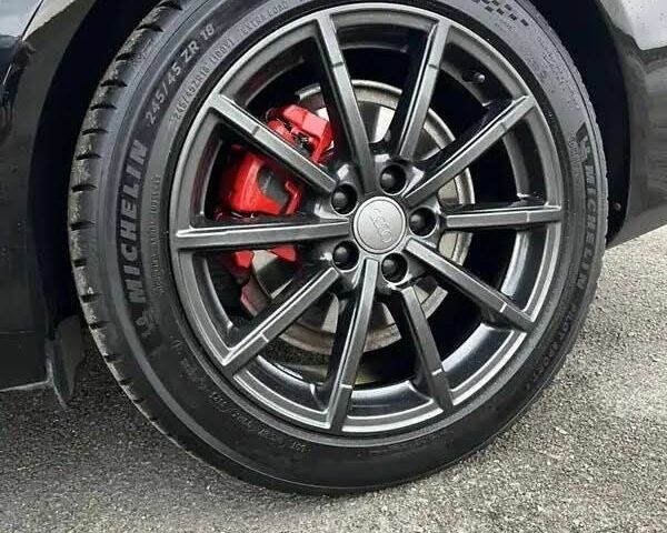 Чорний Ауді А4, об'ємом двигуна 2 л та пробігом 118 тис. км за 16000 $, фото 10 на Automoto.ua