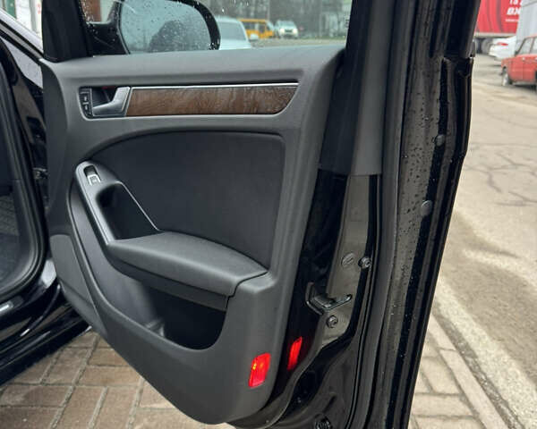 Черный Ауди А4, объемом двигателя 1.98 л и пробегом 256 тыс. км за 10900 $, фото 22 на Automoto.ua