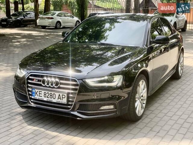 Черный Ауди А4, объемом двигателя 1.98 л и пробегом 144 тыс. км за 12800 $, фото 6 на Automoto.ua