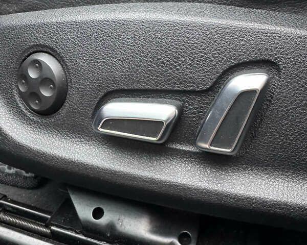 Черный Ауди А4, объемом двигателя 1.98 л и пробегом 256 тыс. км за 10900 $, фото 32 на Automoto.ua