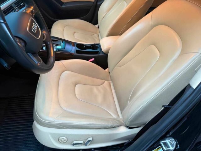 Черный Ауди А4, объемом двигателя 2 л и пробегом 83 тыс. км за 5100 $, фото 7 на Automoto.ua