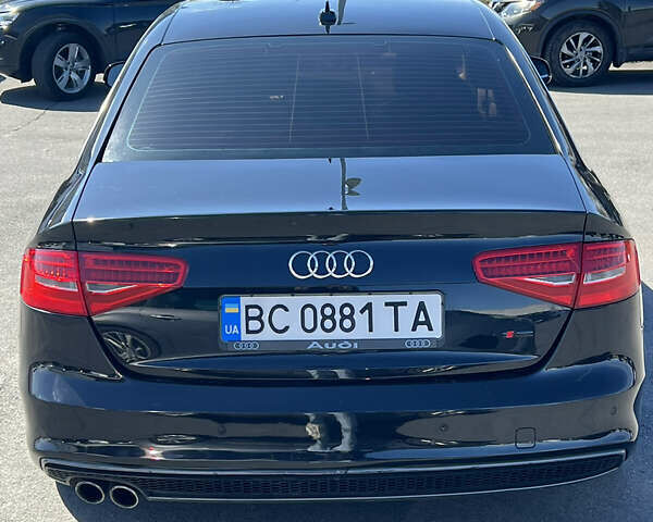 Чорний Ауді А4, об'ємом двигуна 2 л та пробігом 258 тис. км за 10950 $, фото 3 на Automoto.ua