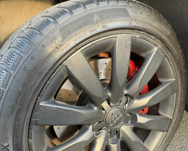 Черный Ауди А4, объемом двигателя 2 л и пробегом 245 тыс. км за 12200 $, фото 24 на Automoto.ua