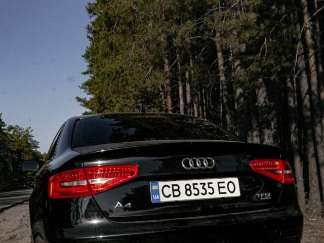 Чорний Ауді А4, об'ємом двигуна 2 л та пробігом 270 тис. км за 12000 $, фото 1 на Automoto.ua