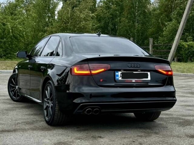 Чорний Ауді А4, об'ємом двигуна 2 л та пробігом 118 тис. км за 16000 $, фото 11 на Automoto.ua