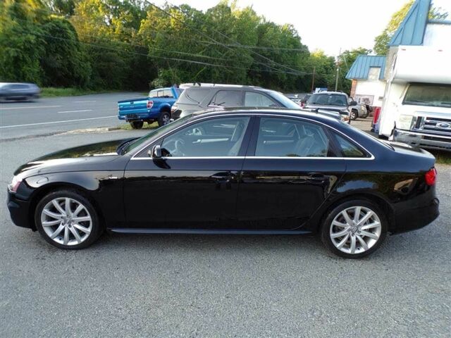 Черный Ауди А4, объемом двигателя 2 л и пробегом 90 тыс. км за 7150 $, фото 3 на Automoto.ua