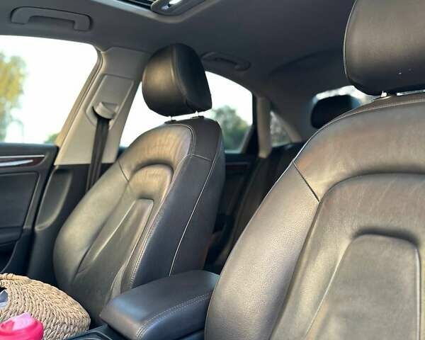 Ауді А4 2014 у Харкові на Automoto.ua Чорний Ауді А4, об'ємом двигуна 1.98 л та пробігом 175 тис. км за 12500 $, фото 12 на Automoto.ua