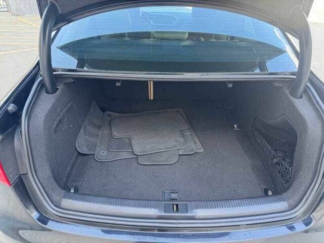 Чорний Ауді А4, об'ємом двигуна 2 л та пробігом 145 тис. км за 7200 $, фото 16 на Automoto.ua