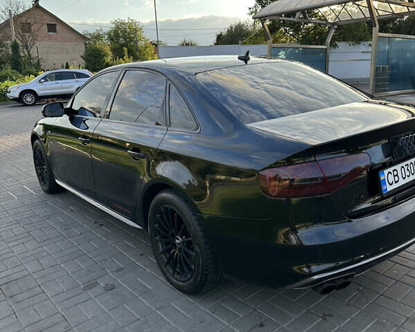 Черный Ауди А4, объемом двигателя 1.98 л и пробегом 217 тыс. км за 13000 $, фото 4 на Automoto.ua