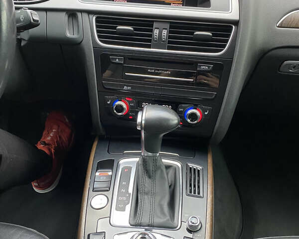 Чорний Ауді А4, об'ємом двигуна 1.98 л та пробігом 200 тис. км за 14200 $, фото 61 на Automoto.ua