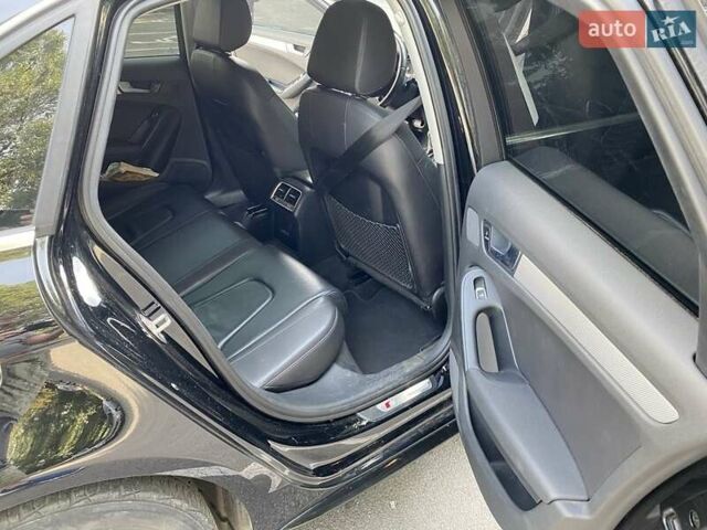 Черный Ауди А4, объемом двигателя 2 л и пробегом 165 тыс. км за 14000 $, фото 6 на Automoto.ua