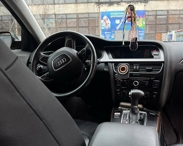 Черный Ауди А4, объемом двигателя 2 л и пробегом 256 тыс. км за 11000 $, фото 11 на Automoto.ua