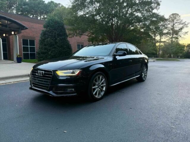 Черный Ауди А4, объемом двигателя 2 л и пробегом 82 тыс. км за 8900 $, фото 1 на Automoto.ua