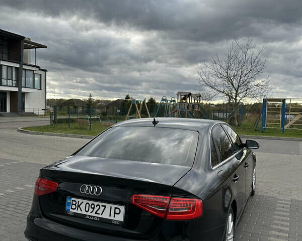 Ауді А4 2014 у Рівному на Automoto.ua Чорний Ауді А4, об'ємом двигуна 1.98 л та пробігом 220 тис. км за 12700 $, фото 9 на Automoto.ua