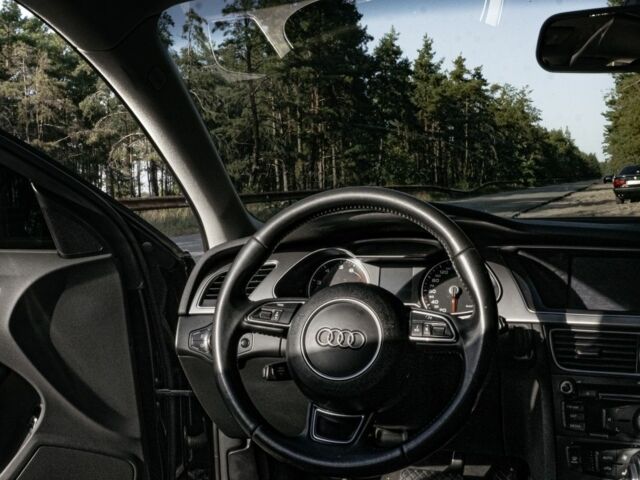 Чорний Ауді А4, об'ємом двигуна 2 л та пробігом 270 тис. км за 12000 $, фото 2 на Automoto.ua