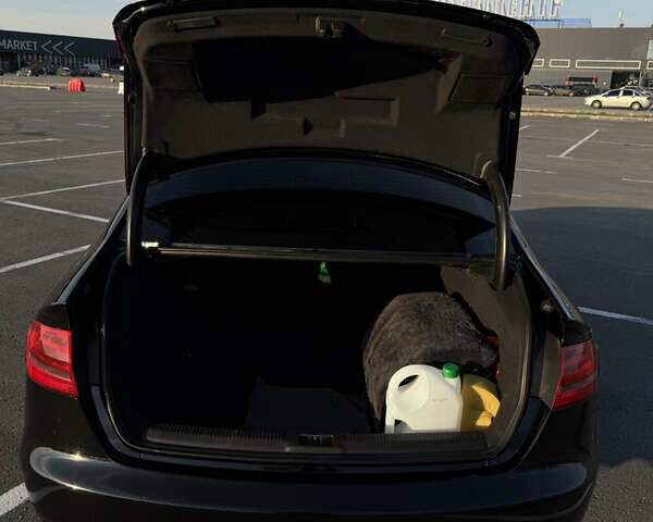 Черный Ауди А4, объемом двигателя 2 л и пробегом 245 тыс. км за 12200 $, фото 8 на Automoto.ua