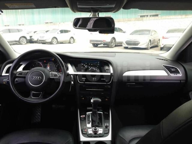 Чорний Ауді А4, об'ємом двигуна 3 л та пробігом 52 тис. км за 9100 $, фото 8 на Automoto.ua