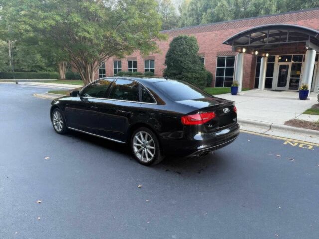 Черный Ауди А4, объемом двигателя 2 л и пробегом 86 тыс. км за 10100 $, фото 3 на Automoto.ua