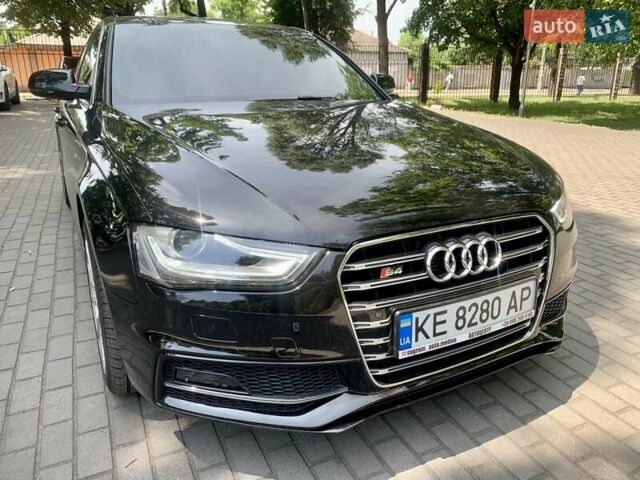 Черный Ауди А4, объемом двигателя 1.98 л и пробегом 144 тыс. км за 12800 $, фото 3 на Automoto.ua
