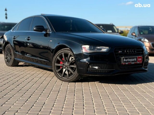 Чорний Ауді А4, об'ємом двигуна 2 л та пробігом 235 тис. км за 11790 $, фото 1 на Automoto.ua