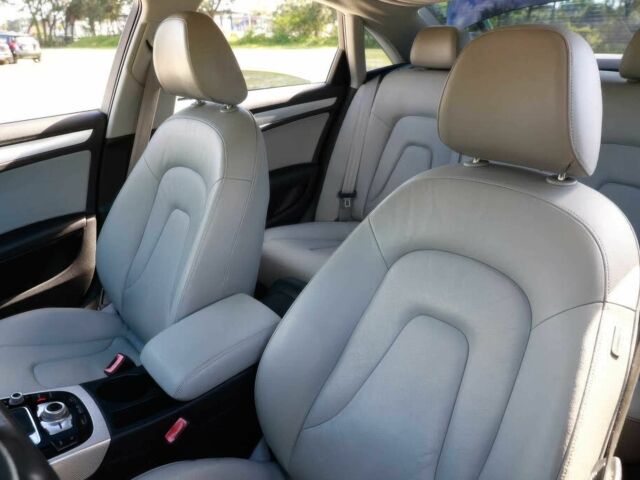 Чорний Ауді А4, об'ємом двигуна 2 л та пробігом 83 тис. км за 8000 $, фото 7 на Automoto.ua