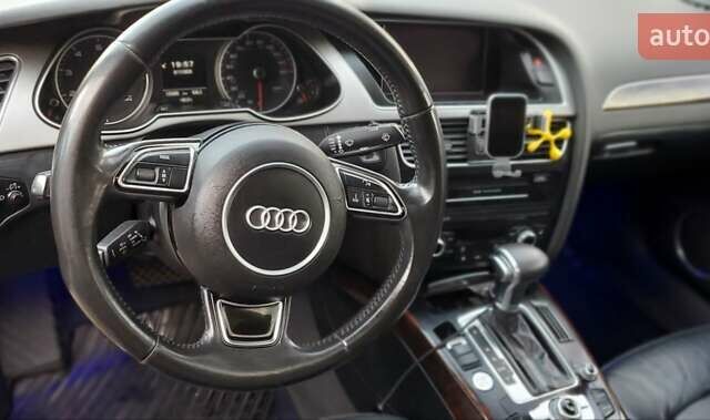 Черный Ауди А4, объемом двигателя 1.98 л и пробегом 126 тыс. км за 16700 $, фото 61 на Automoto.ua