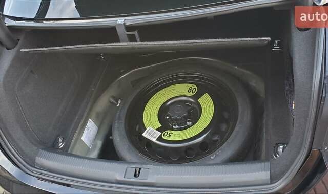 Черный Ауди А4, объемом двигателя 1.98 л и пробегом 126 тыс. км за 16700 $, фото 76 на Automoto.ua