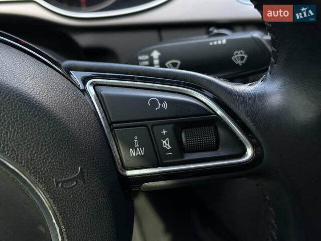 Ауді А4 2014 у Львові на Automoto.ua Чорний Ауді А4, об'ємом двигуна 1.98 л та пробігом 173 тис. км за 12500 $, фото 32 на Automoto.ua
