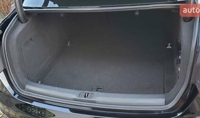 Черный Ауди А4, объемом двигателя 1.98 л и пробегом 126 тыс. км за 16700 $, фото 75 на Automoto.ua