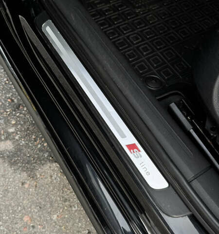 Чорний Ауді А4, об'ємом двигуна 2 л та пробігом 201 тис. км за 13500 $, фото 32 на Automoto.ua