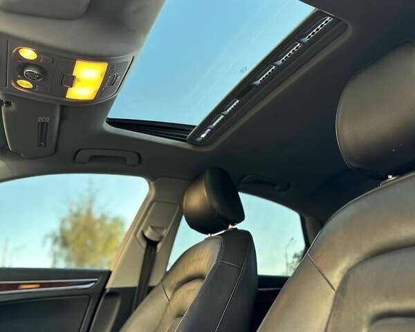 Ауді А4 2014 у Харкові на Automoto.ua Чорний Ауді А4, об'ємом двигуна 1.98 л та пробігом 175 тис. км за 12500 $, фото 13 на Automoto.ua