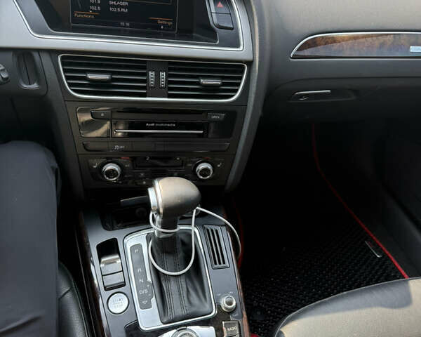 Чорний Ауді А4, об'ємом двигуна 2 л та пробігом 192 тис. км за 12700 $, фото 2 на Automoto.ua